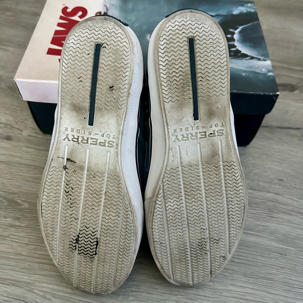 Sperry X Jaws 40th Anniversary Shark Attack Slip On - Picture 8 of 11